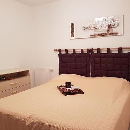 Appt Confort 3 Pieces Avec Terrasse Et Piscine A Saint-Raphael - Fr-1-226A-124 Bagian luar foto