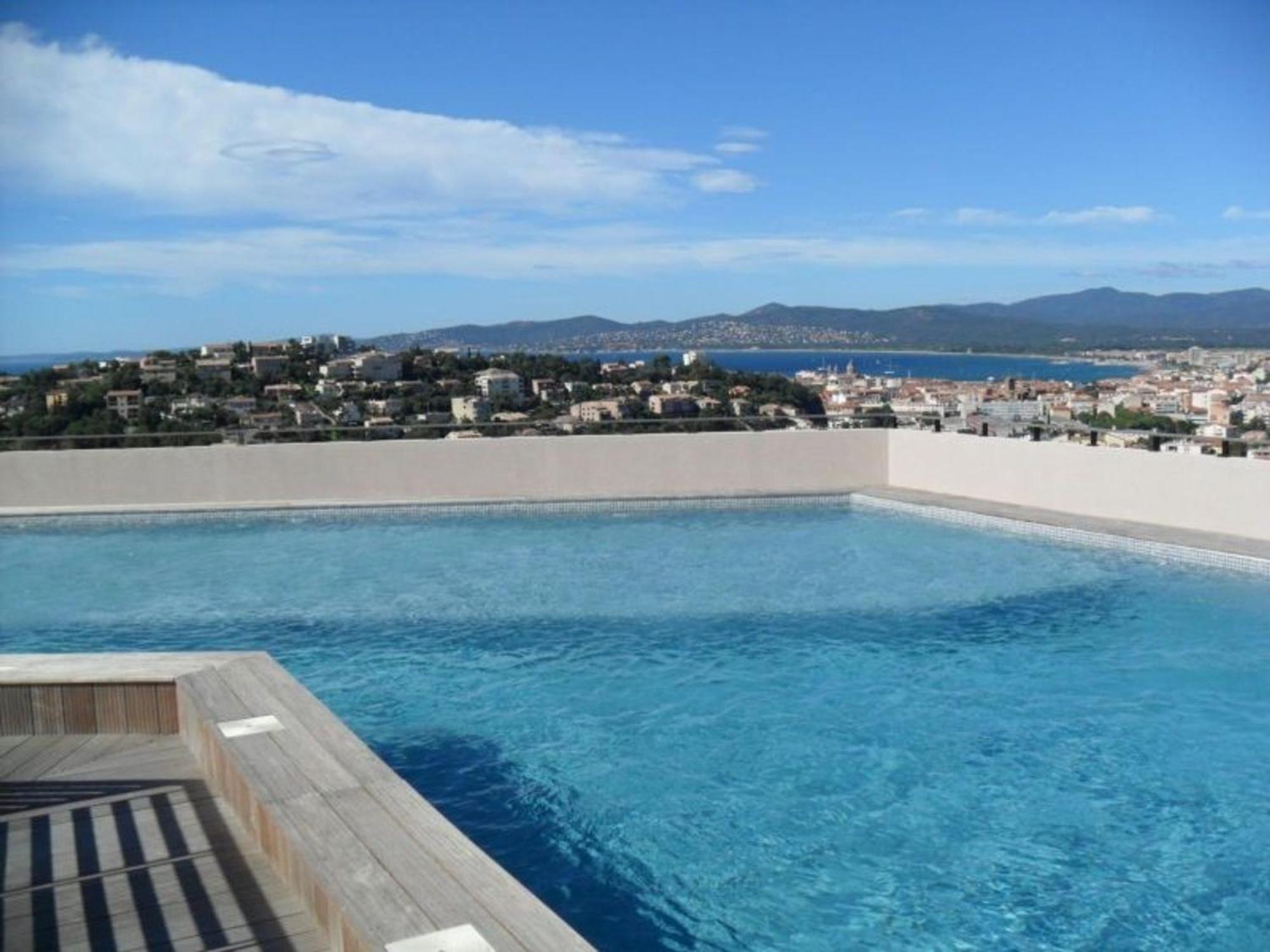 Appt Confort 3 Pieces Avec Terrasse Et Piscine A Saint-Raphael - Fr-1-226A-124 Bagian luar foto